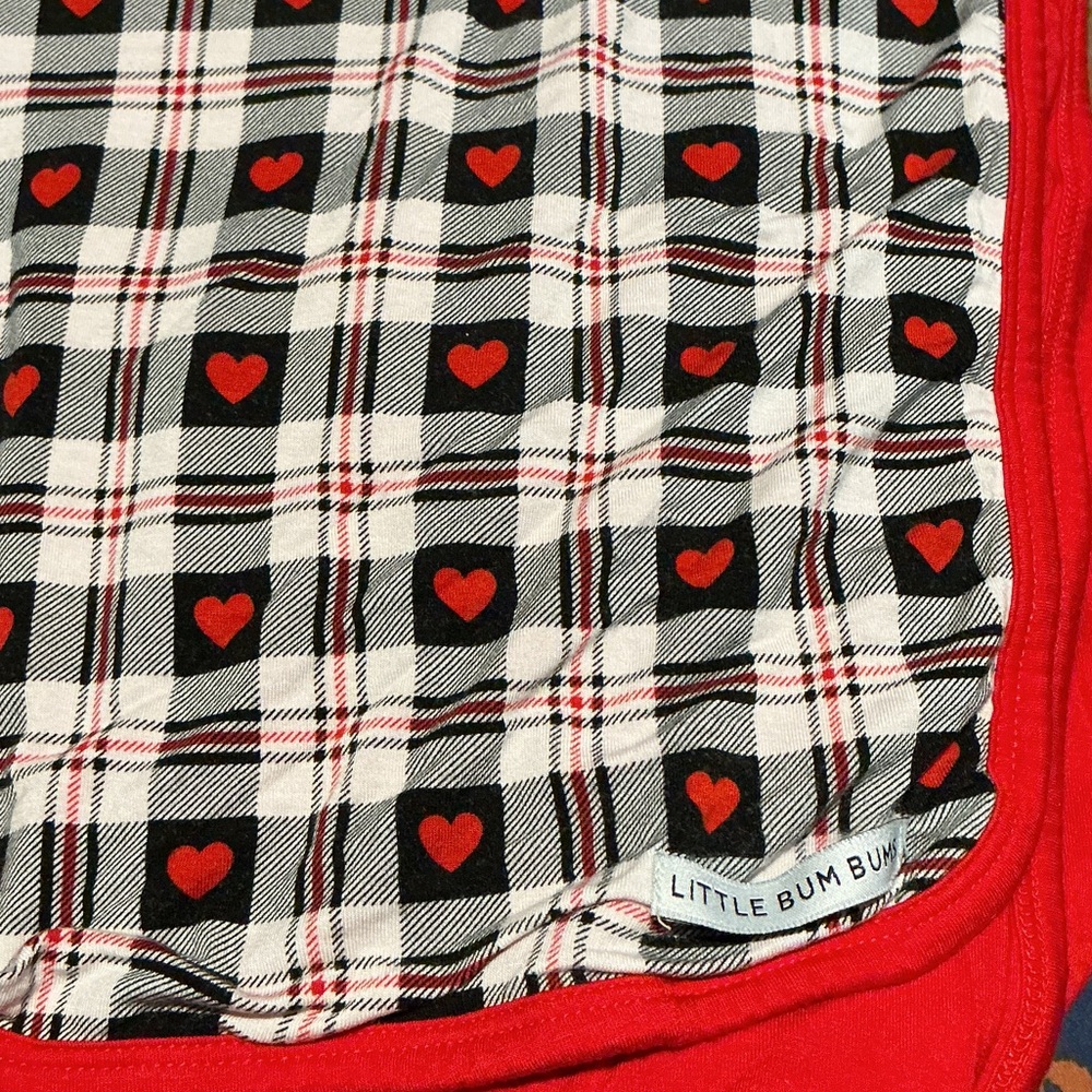 Little Bum Bums Blankets EUC